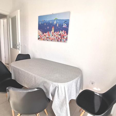 Apt White Idyll, 3 Bedrooms, 3 Bathrooms, Terrace Apt Promajna Buitenkant foto
